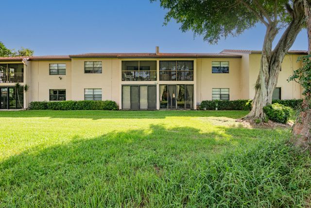 9282 Vista Del Lago D, Boca Raton, FL 33428