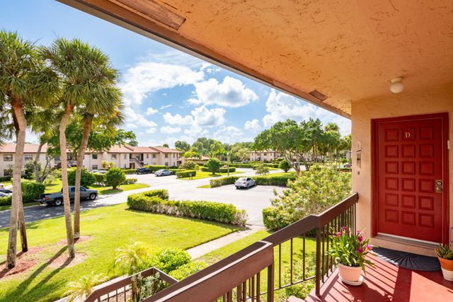 9282 Vista Del Lago D, Boca Raton, FL 33428
