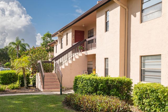 9282 Vista Del Lago D, Boca Raton, FL 33428