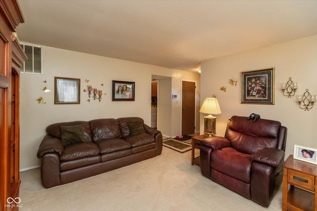 4149 Mellis Drive, Indianapolis, IN 46235