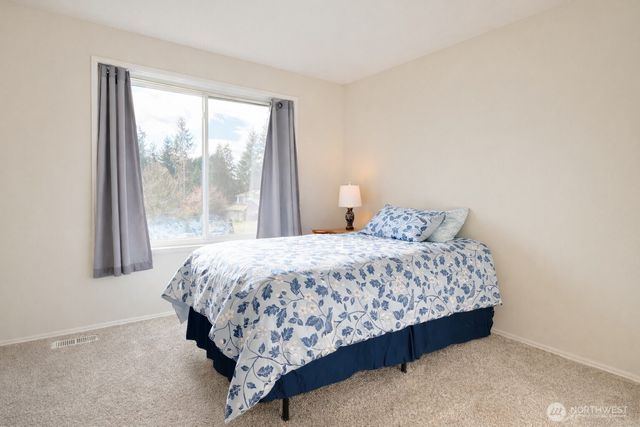 3905 178th Street SW, Lynnwood, WA 98037