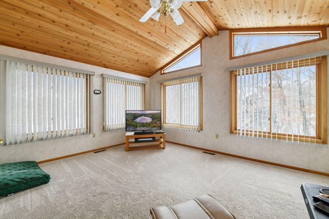 3180 W 180th Street, Jordan, MN 55352