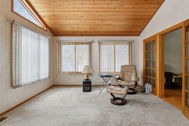 3180 W 180th Street, Jordan, MN 55352