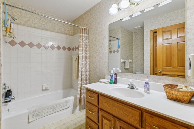 3180 W 180th Street, Jordan, MN 55352