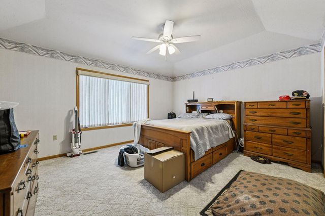 3180 W 180th Street, Jordan, MN 55352