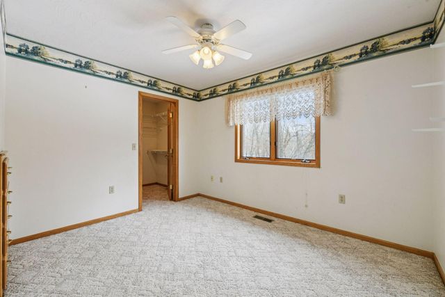 3180 W 180th Street, Jordan, MN 55352