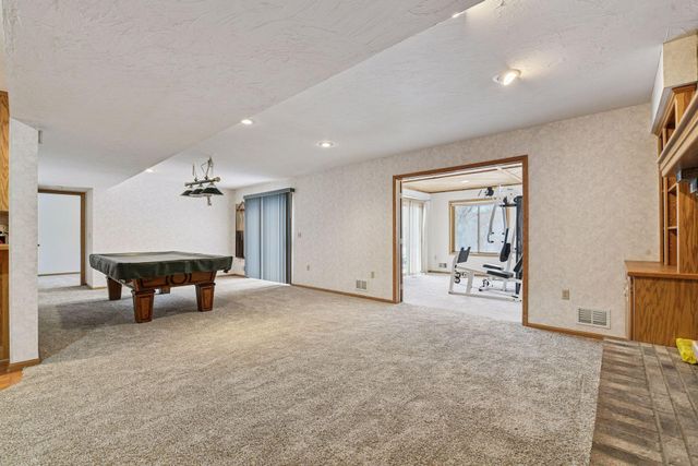 3180 W 180th Street, Jordan, MN 55352