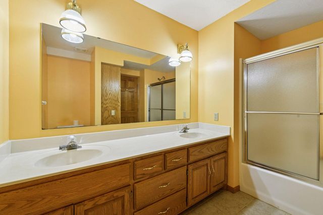 3180 W 180th Street, Jordan, MN 55352