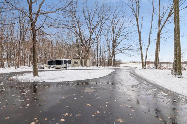 3180 W 180th Street, Jordan, MN 55352