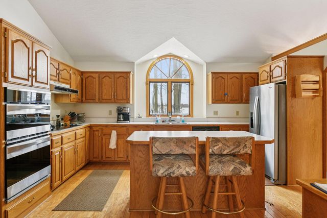 3180 W 180th Street, Jordan, MN 55352
