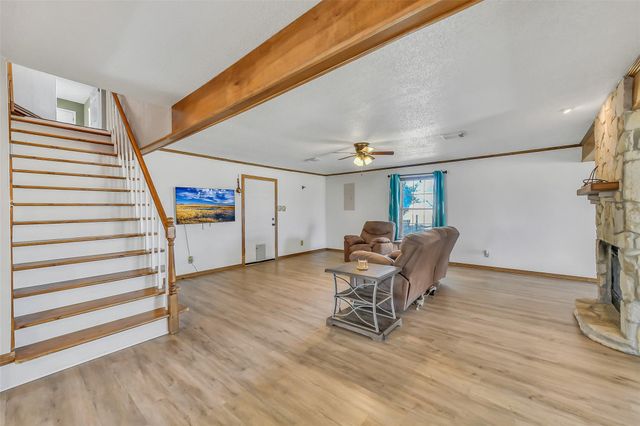 1902 Fm 563, Anahuac, TX 77514