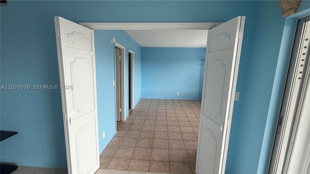 2751 N Palm Aire Dr 502, Pompano Beach, FL 33069