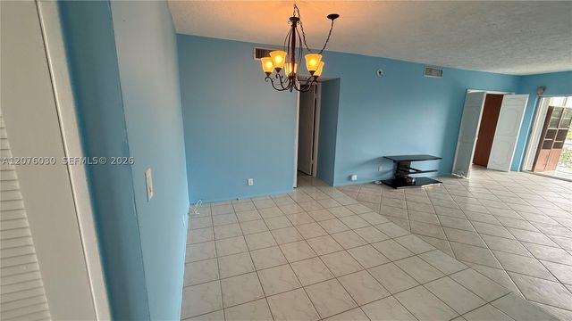 2751 N Palm Aire Dr 502, Pompano Beach, FL 33069