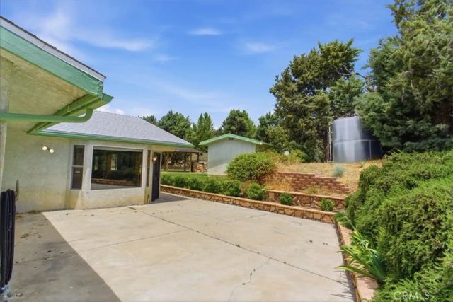 7331 W Avenue O8, Palmdale, CA 93551