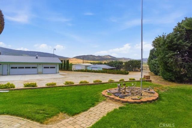 7331 W Avenue O8, Palmdale, CA 93551