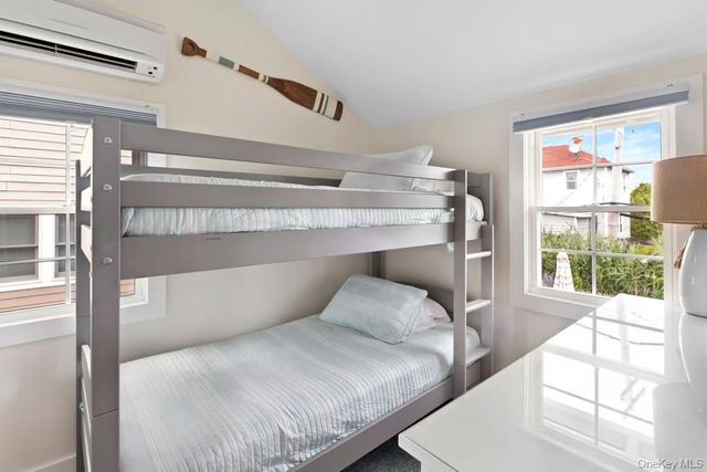 906 Evergreen Walk, Ocean Beach, NY 11770