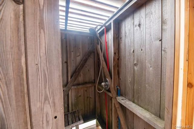 906 Evergreen Walk, Ocean Beach, NY 11770