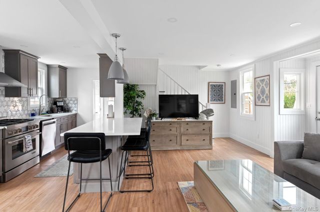 906 Evergreen Walk, Ocean Beach, NY 11770