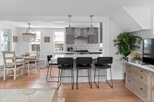 906 Evergreen Walk, Ocean Beach, NY 11770