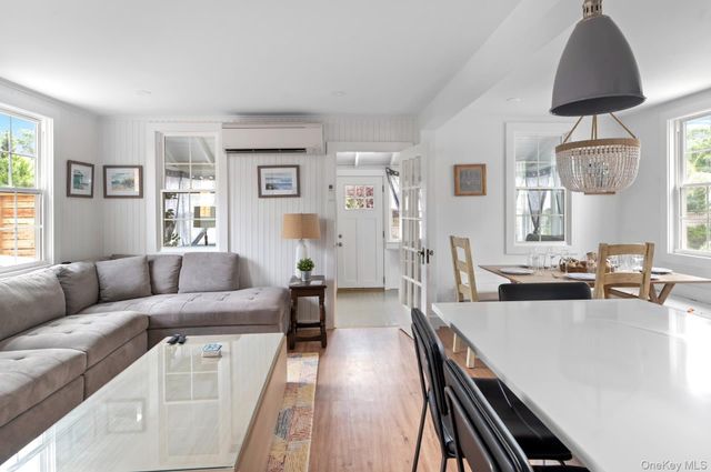 906 Evergreen Walk, Ocean Beach, NY 11770