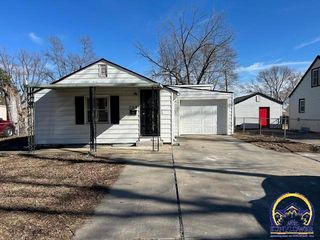 728 NE Kellam AVE, Topeka, KS 66616