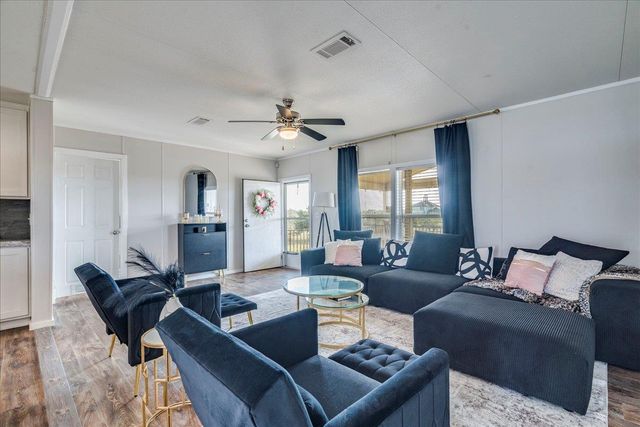 114 Gran Cielo, Elgin, TX 78621