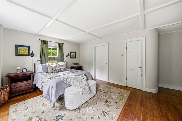 423 Washington St, Winchester, MA 01890