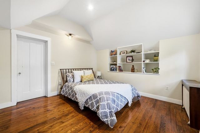 423 Washington St, Winchester, MA 01890