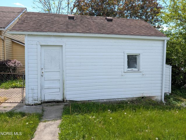 626 Geneva Avenue, Toledo, OH 43609