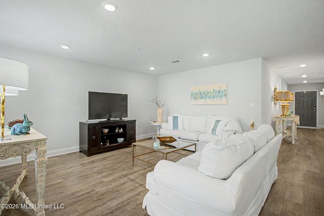 10119 Woodbury Drive, Gulfport, MS 39503