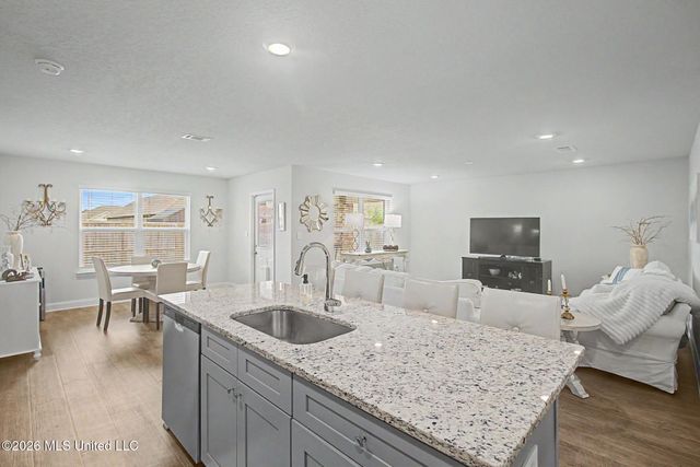 10119 Woodbury Drive, Gulfport, MS 39503