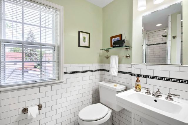 1855 Pinehurst Avenue, Saint Paul, MN 55116