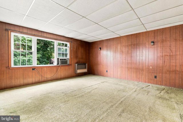 233 ARLINGHAM RD, Flourtown, PA 19031