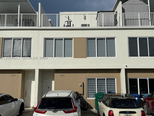 13966 SW 258th Way, Homestead, FL 33032