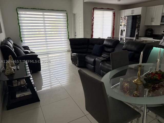 13966 SW 258th Way, Homestead, FL 33032