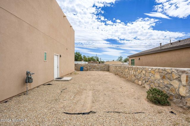 1055 Chitamacha Road, Las Cruces, NM 88007