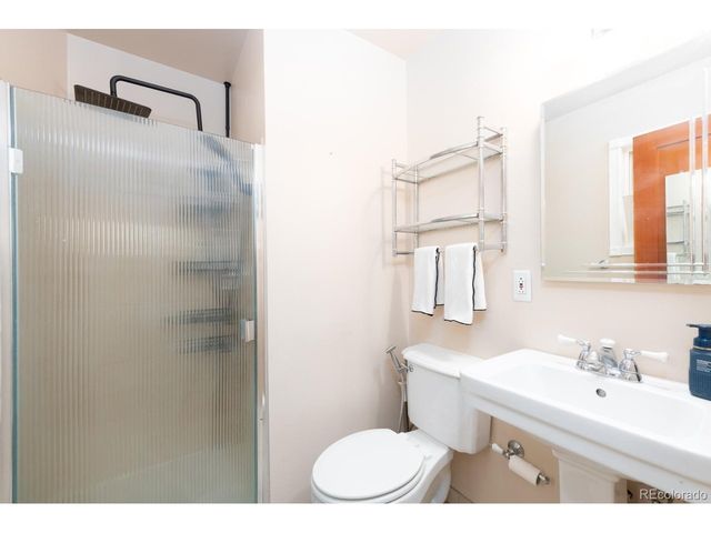 557 Rose Dr, Colorado Springs, CO 80911