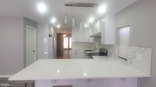 4705 OAK AVE, Feasterville Trevose, PA 19053