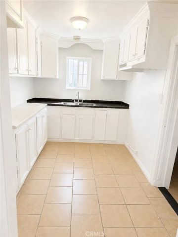 4057 Fort, Riverside, CA 92509