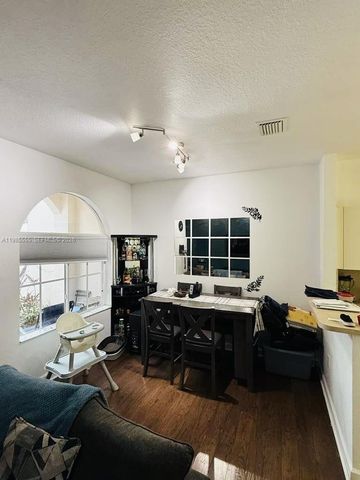 3624 NW 29th Pl, Lauderdale Lakes, FL 33311