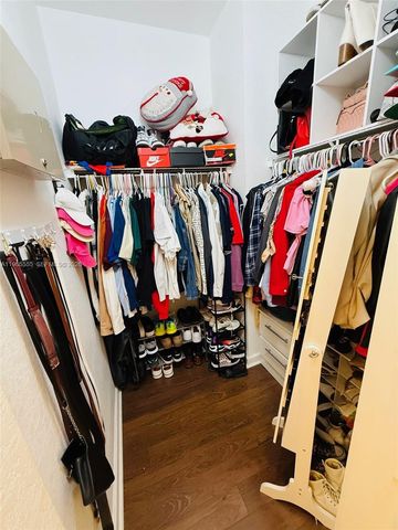 3624 NW 29th Pl, Lauderdale Lakes, FL 33311