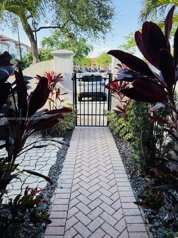 3624 NW 29th Pl, Lauderdale Lakes, FL 33311