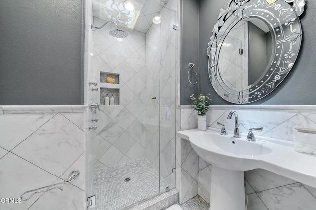1659 S Oak Knoll Avenue, San Marino, CA 91108