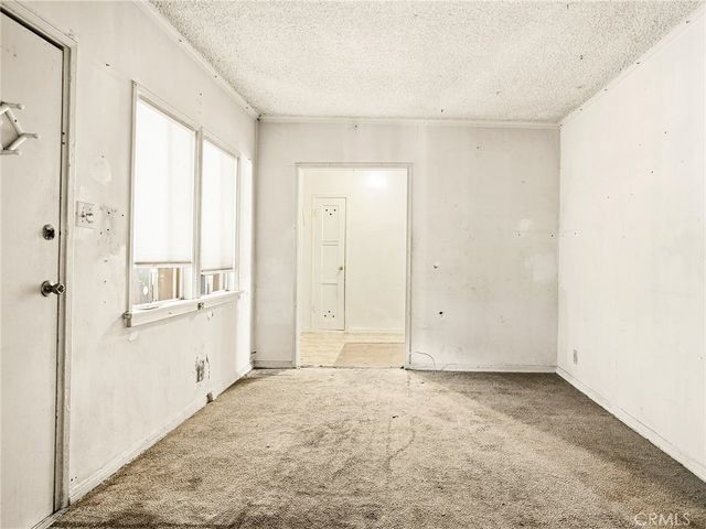 1218 N Hollywood Way, Burbank, CA 91505
