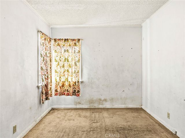1218 N Hollywood Way, Burbank, CA 91505