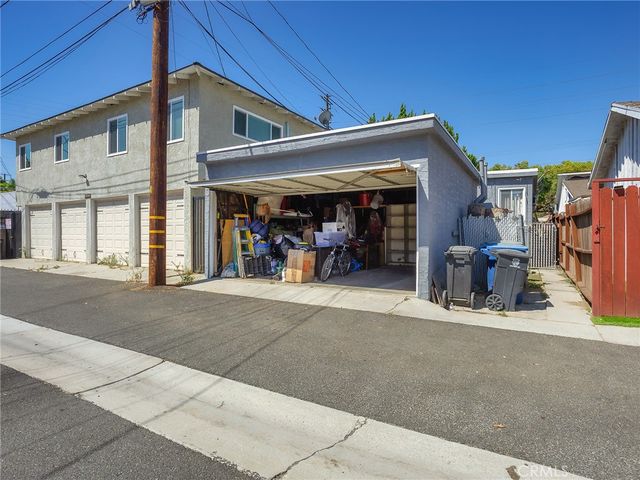 1218 N Hollywood Way, Burbank, CA 91505