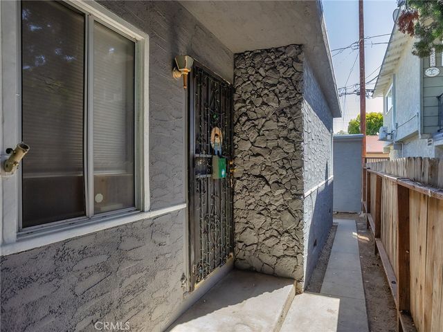 1218 N Hollywood Way, Burbank, CA 91505