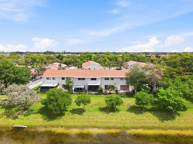 644 NE 195th Street, Miami, FL 33179