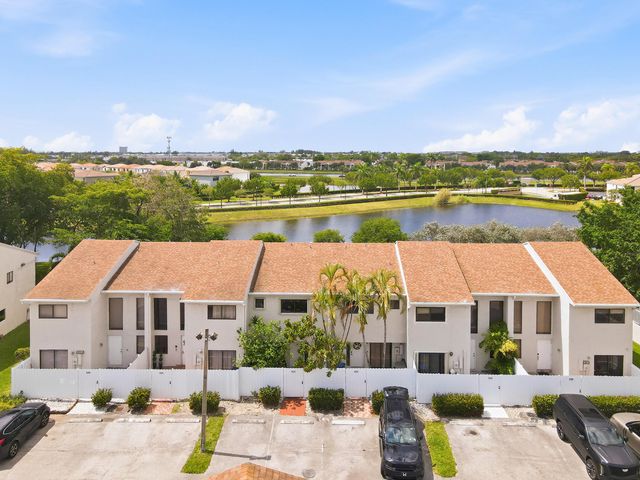 644 NE 195th Street, Miami, FL 33179