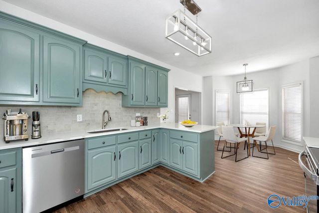 17916 Remington Drive, Athens, AL 35611